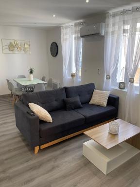 Charmant Appart clim 6 pers, Sorgues Vaucluse 1 - Housity