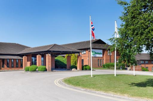 Holiday Inn South Normanton M1, Jct.28, an IHG Hotel - Housity