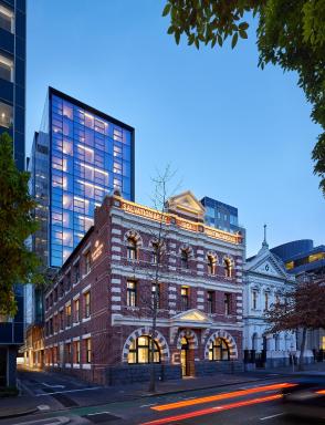 Lanson Place Parliament Gardens - Housity