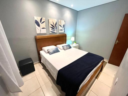 Casa com ótima localização - Housity