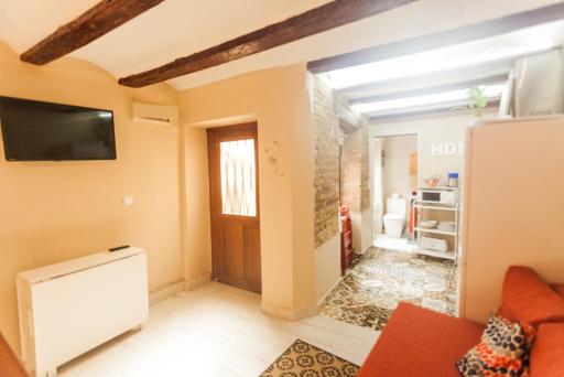 Loft bajo vivienda centro de Valencia-Carmen - Housity