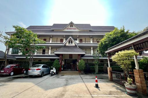 Sawadeelanna Hotel - Housity