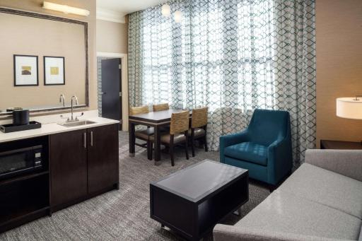 Embassy Suites Saint Louis - Downtown - Housity