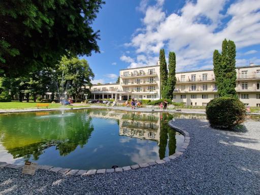 Hotel Palace - KÚPELE SLIAČ - Housity