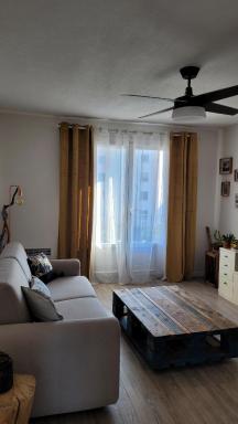 Jasmins Azur - Housity