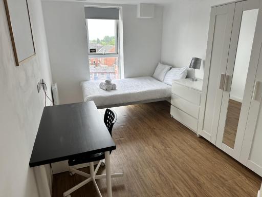 Modern En-suite Rooms Liverpool Knowledge Quarter - Housity