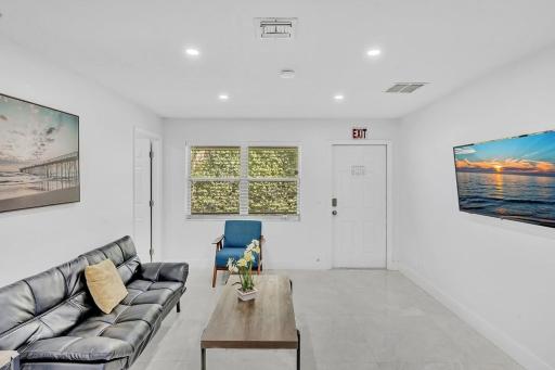 New 2 Bedroom Hollywood Beach And Hard Rock Lb1 - Housity