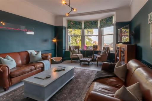 Victorian Apartment With Sea Views By Adliv Host - Housity