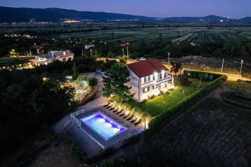 Villa Matko - family destination - Housity