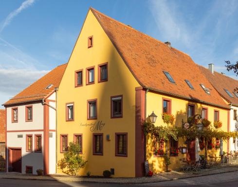 Landgasthof May - Housity