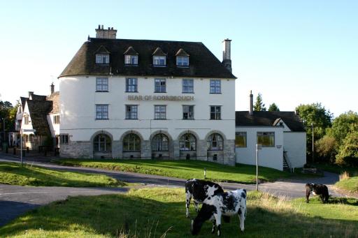 The Bear Of Rodborough Hotel - Housity