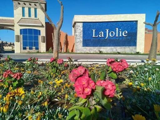 La Jolie Marina Ain Soukhna, Families only - Housity