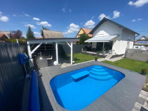 Nemes Apartmanház Tóalmás - Housity