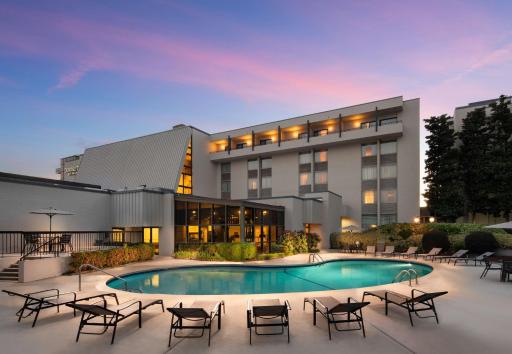 DoubleTree by Hilton Hotel Columbia - Housity