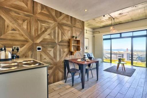 Stylish Apartment With Atlantic Ocean Views! - Housity