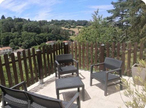 Chambre meublée avec vue panoramique à Périgueux - Housity