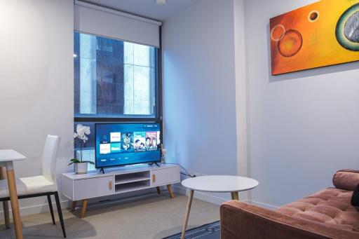 Relaxing 1br1ba Apartment In Melbourne Cbd - Housity