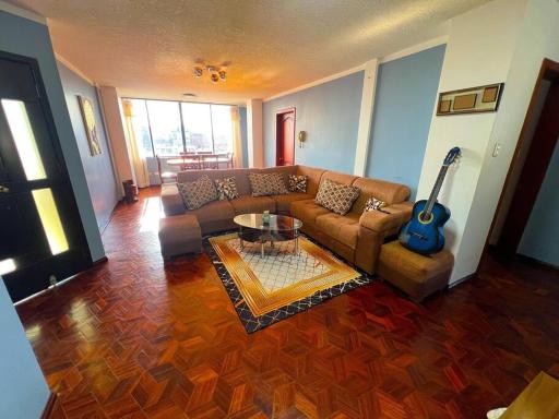 Panoramic Mountain View Penthouse - Hizvo
