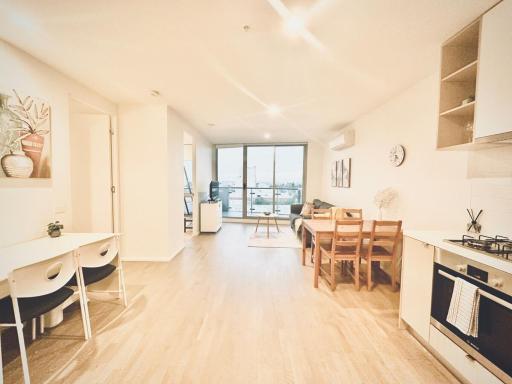 Summus 2br2ba Maribyrnong Wifi Parkbalcony - Housity