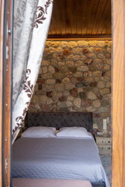 Liontos Rooms - Housity