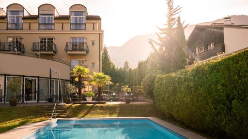 Hotel Villa Laurus - Hizvo