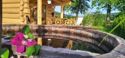 Sudecki Dym z kominkiem koło Karpacza. Agroturystyka - Housity
