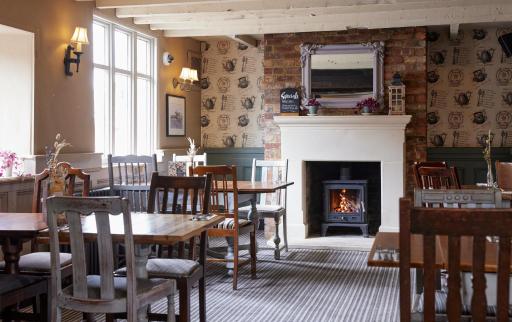 Crossroads by Chef & Brewer Collection - Housity