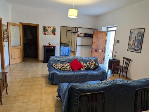 APPARTAMENTO COMFORT CON AMPIO BALCONE - Housity