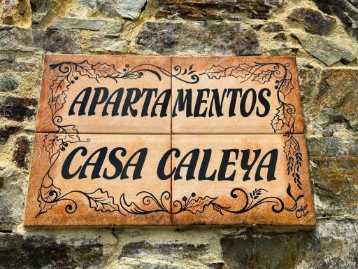 Apartamentos Rurales Casa Caleya - Housity