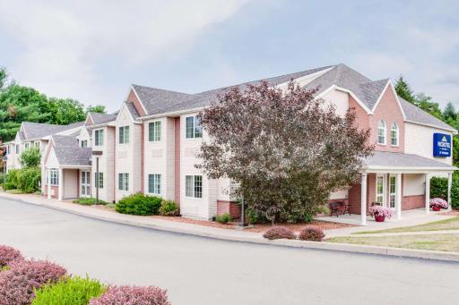 Microtel Inn & Suites by Wyndham Olean - Housity