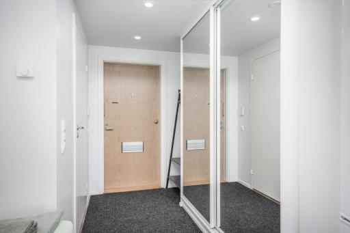 New studio apartment with free parking - Housity