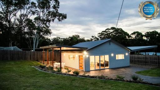 Scribbly Gum I Pet Friendly I 15 Mins Drive to Hyams Beach - Housity