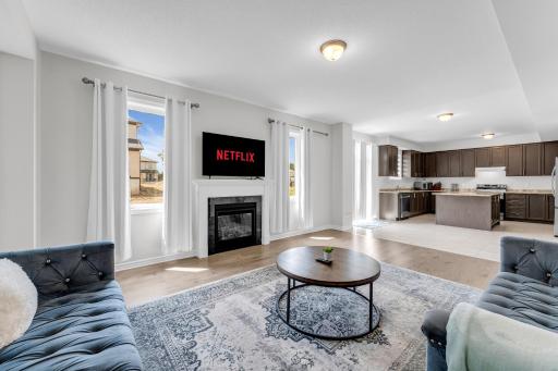 Luxury Mansion minutes to Niagara Falls and Buffalo - Housity
