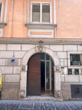 Normanni 28 - Private and Guest House - Housity