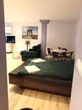 Apartamenty Jacuzzi, klima, wifi, - Housity