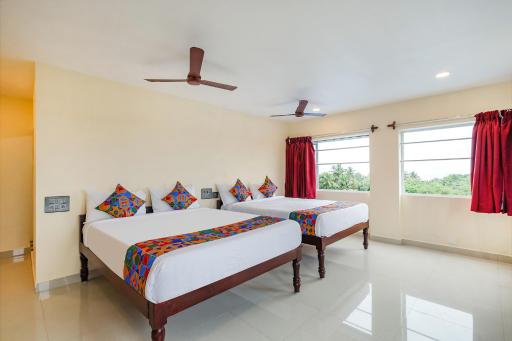 FabHotel Sun Lux Grand Residency - Nr Puducherry Beach - Housity