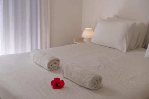 Vaali Maldives Island Escapes & Dive - Housity