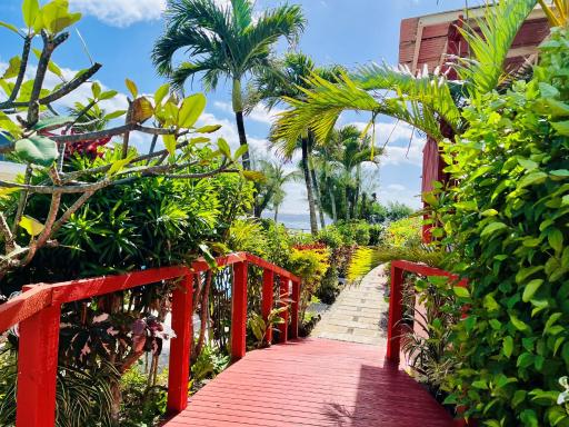Kiikii Inn & Suites - Housity