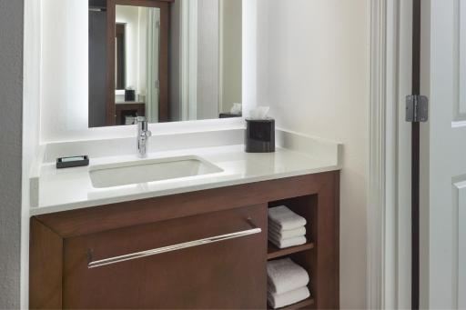 Residence Inn Washington, DC/ Downtown - Housity