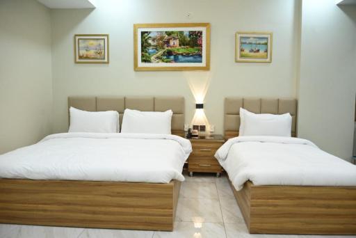 Pearl Inn Hotel - Housity
