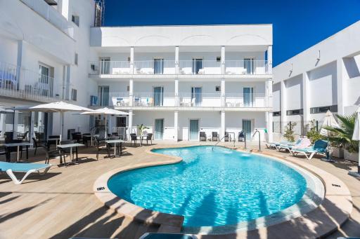 INNER Hotel Rupit "Adults Only" - Housity