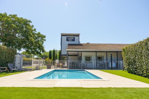 Brit Hotel Confort Manosque Cadarache - Housity