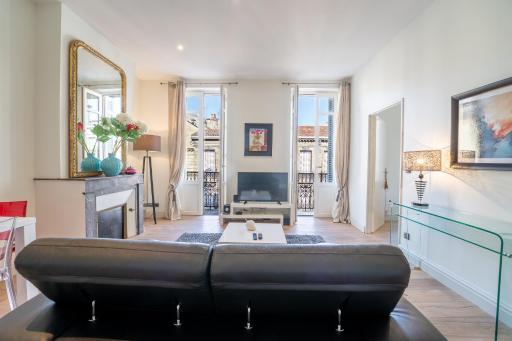 Magnifiques Appartements en Hyper Centre de Bordeaux - Housity