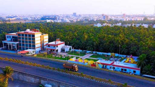 THE GRAND ASTORIA SOMANTH - Housity