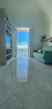 La Camera della Nonna 2.0 - Housity
