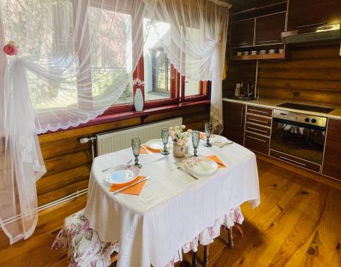 Еко котедж Яблуницька троянда - Housity