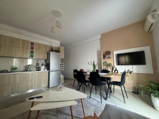 Julia Apartments - Housity