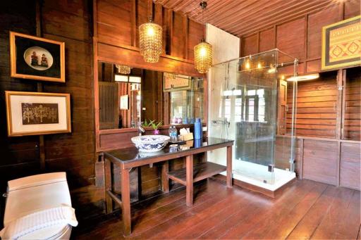 Lilu Pai - Housity