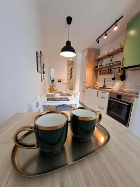 Babalina's Place - Housity