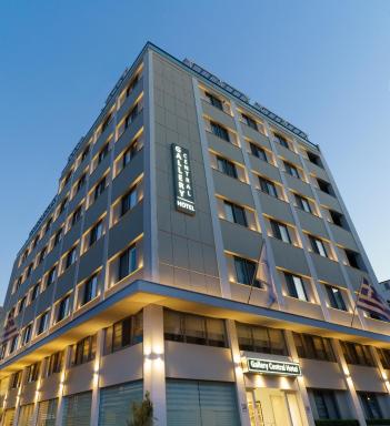 Gallery Central Piraeus Port - Housity